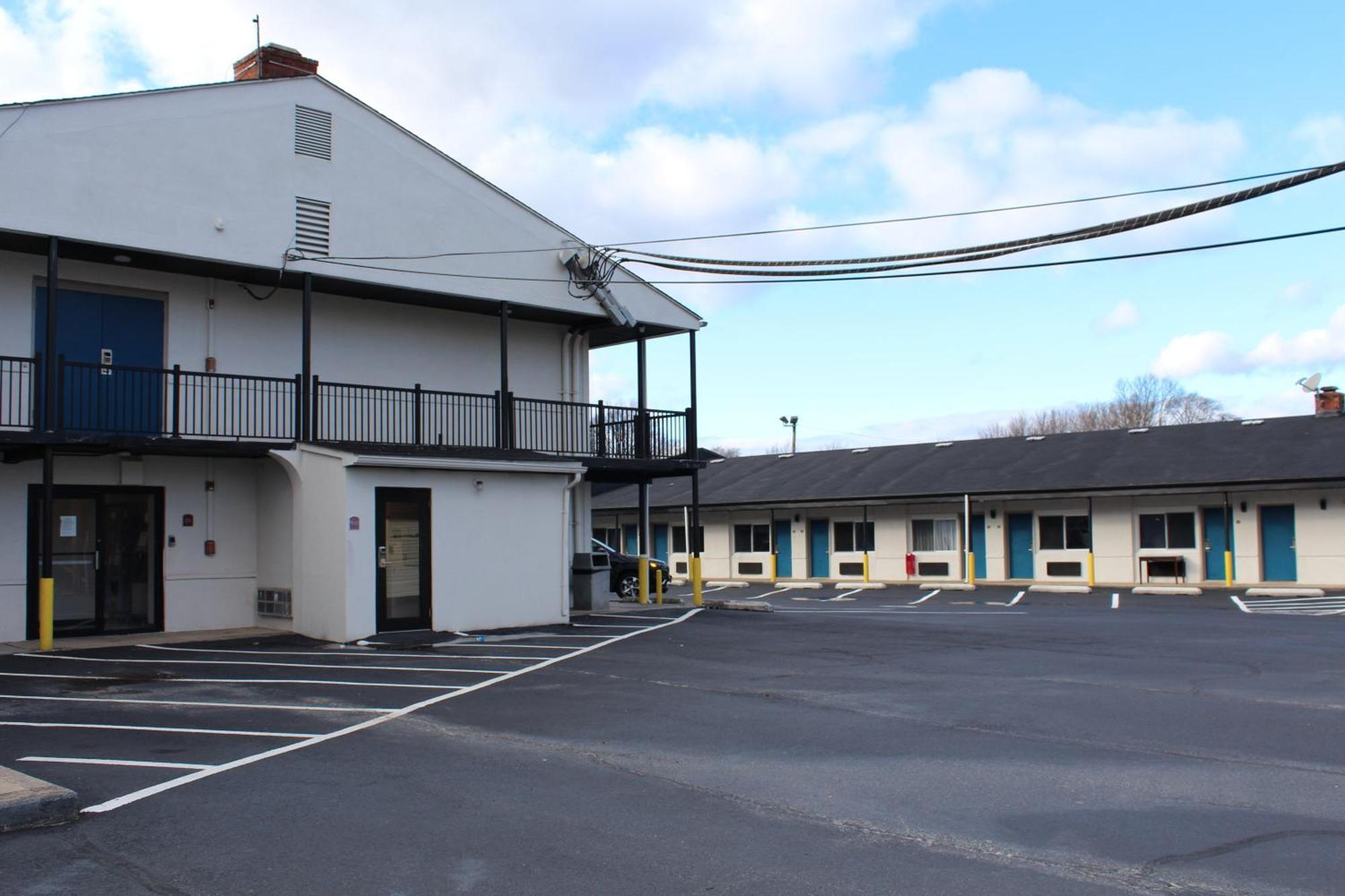 Days Inn By Wyndham Wrightstown Mcguire Afb Bordentown Экстерьер фото